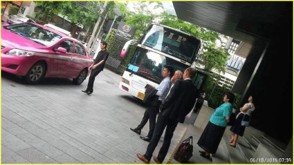 Nederlandse delegatie in hotel Bangkok over Van Laarhoven: “We zullen niet rusten tot hij niets meer heeft!” (Misdaadjournalist, 31 juli)